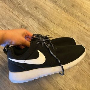 Nike black and white sneakers size 10
